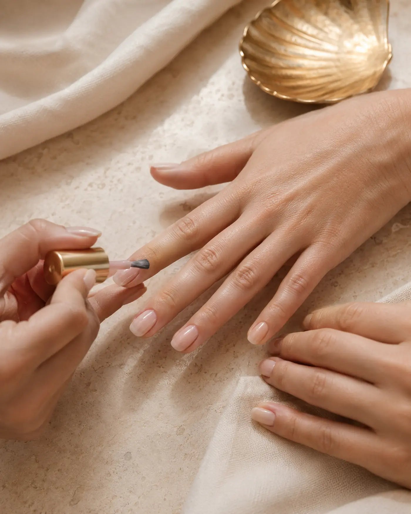 Nails home beauty service